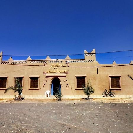 Отель Sahara House Мерзуга Экстерьер фото