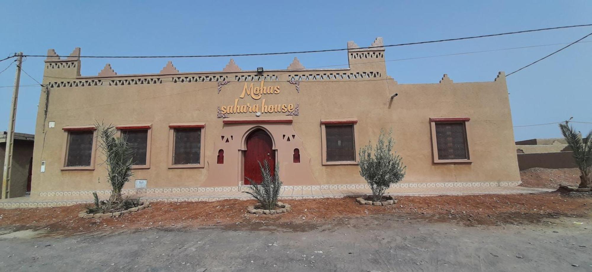 Отель Sahara House Мерзуга Экстерьер фото